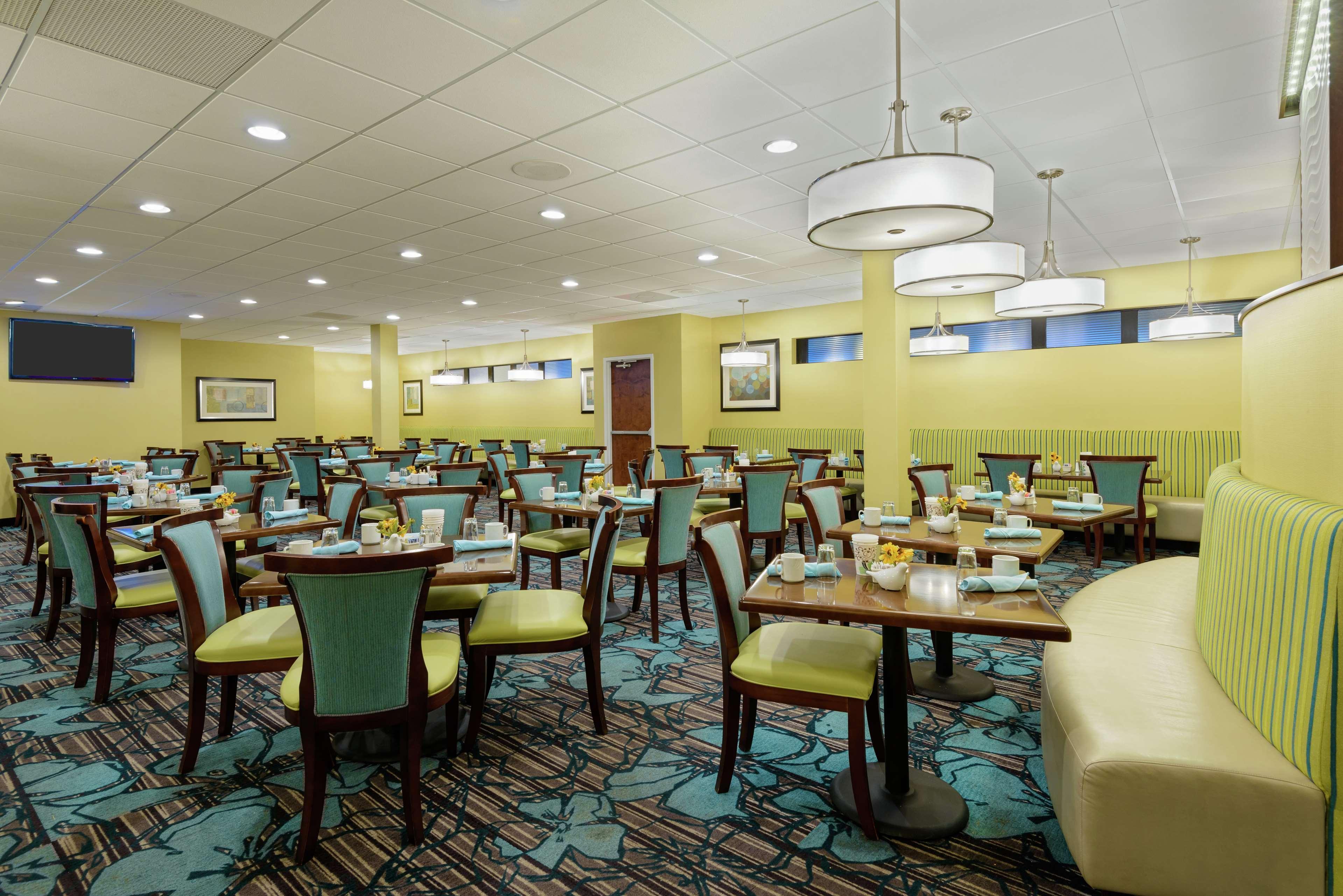 Doubletree By Hilton Richmond -